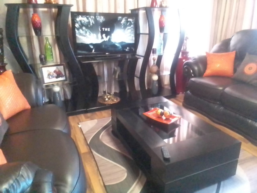 3 Bedroom Property for Sale in Dukathole Eastern Cape